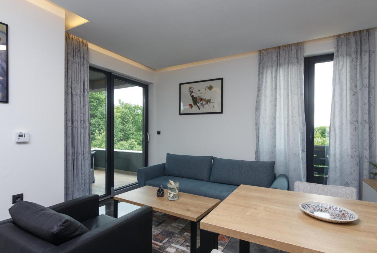 Deluxe Feliciano Apartments Visoko Exterior photo